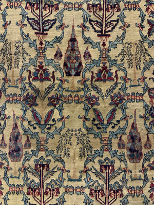 Ravar Kirman all-over design antique rug (210 x 136cm)