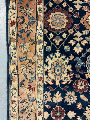 Indian Harshang design large rug (215 x 159cm)