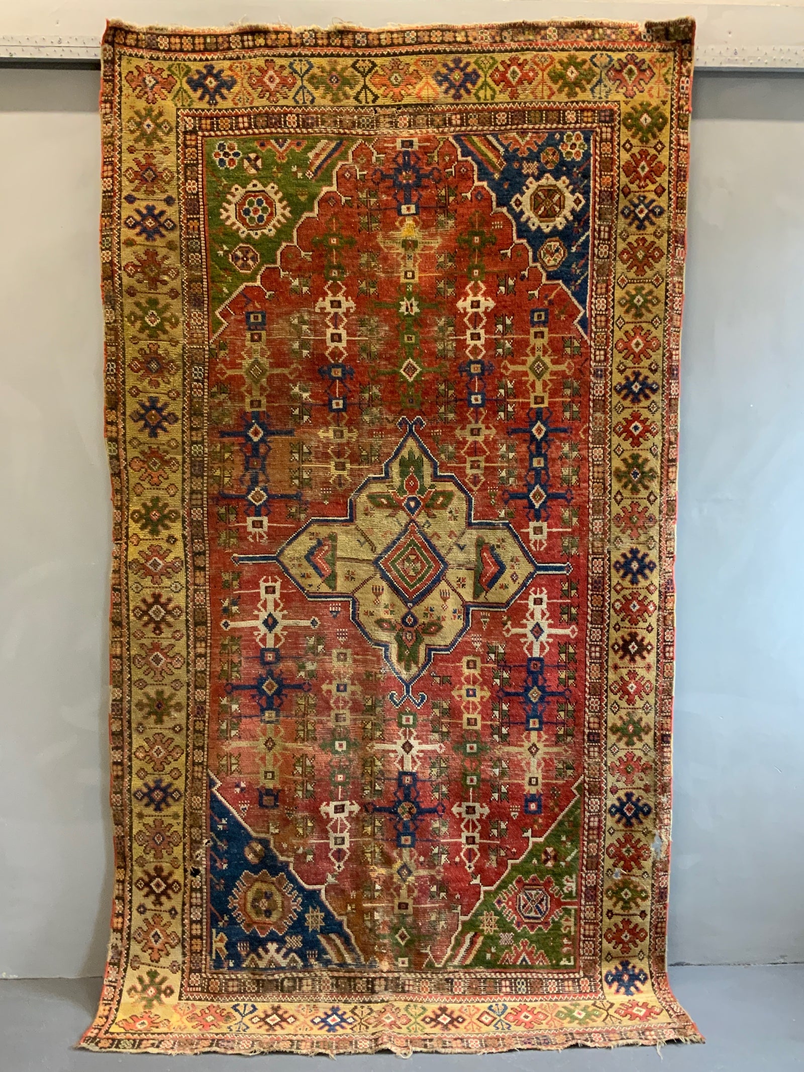 Turkish Dazkri antique rug (262 x 144cm)