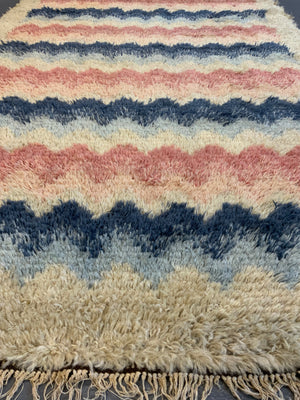 Swedish / Finnish vintage Rya rug (210 x 140cm)