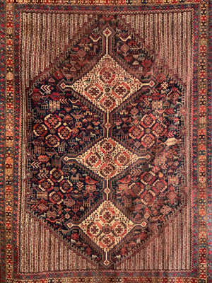 Khamseh antique rug (199 x 137cm)