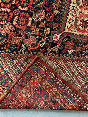 Khamseh antique rug (199 x 137cm)