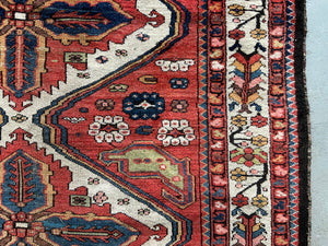 Antique Bactiari carpet (325 x 282cm)