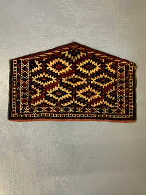 Turkmen small antique asmalyk (42 x 69cm)