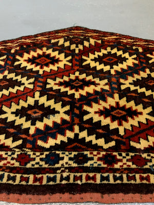 Turkmen small antique asmalyk (42 x 69cm)