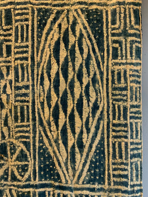 Cameroon vintage Ndop indigo block print (150 x 99cm)