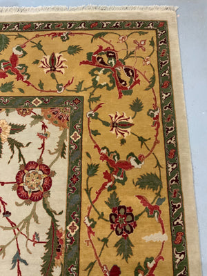 Extremely fine Obeetee pashmina carpet (396 x 317cm)