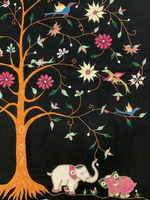 Indian embroidery (80 x 80cm)