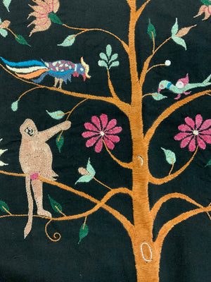 Indian embroidery (80 x 80cm)