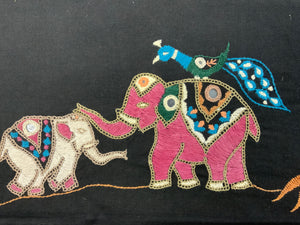 Indian embroidery (80 x 80cm)