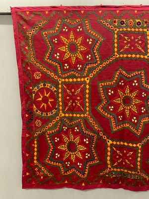 Uzbekistan Pskent suzani (202 x 229cm)