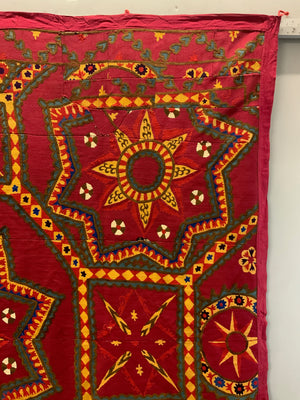 Uzbekistan Pskent suzani (202 x 229cm)