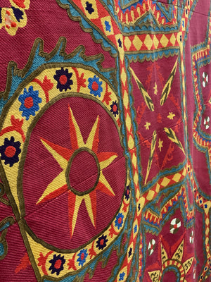 Uzbekistan Pskent suzani (202 x 229cm)