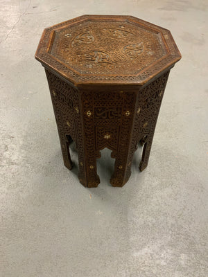 Syrian octagonal table (54 x 40cm)