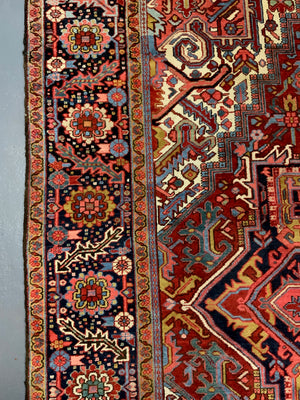 Heriz vintage carpet (402 x 295cm)