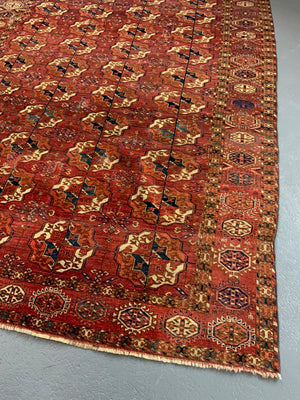 Turkmenistan antique Tekke carpet (240 x 193cm)