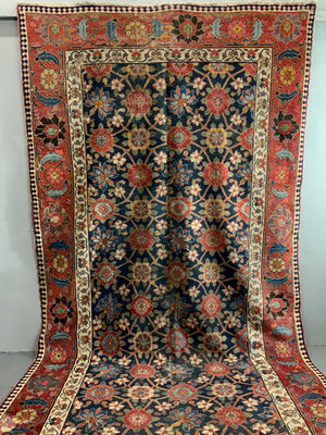 NWP antique kelleigh oversize audience carpet AF*(501 x 194cm)