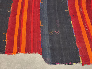 Turkish Anatolian vintage perde tent divide hanging (336 x 186cm)