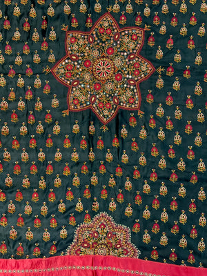 Gujarat antique Jain / Kutch Muslim embroidery (210 x 154cm)