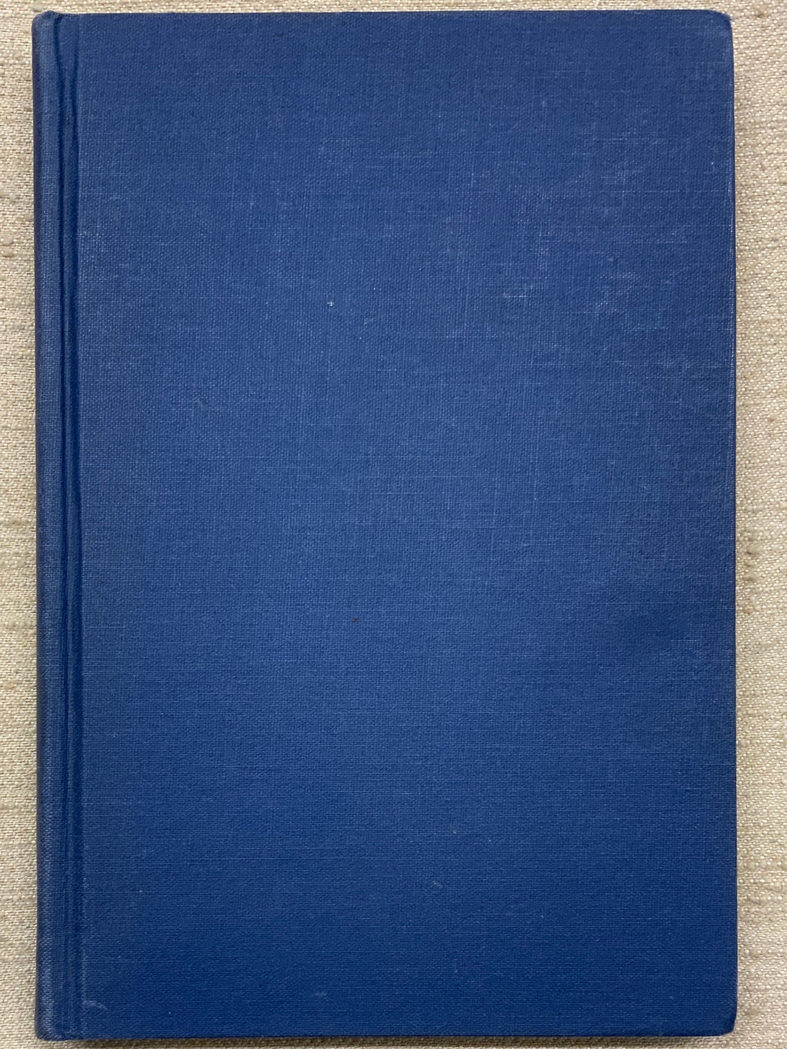 McGown, Pearl K. : The Lore and Lure of Hooked Rugs