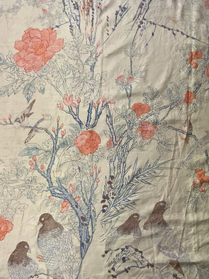 Pair of large satin curtains (270/250 x 135cm)