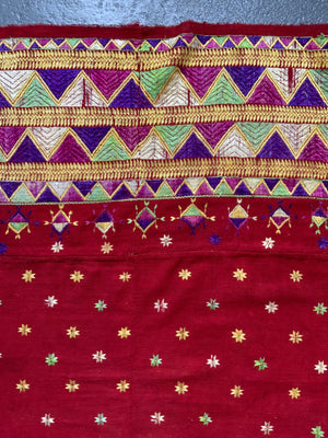 Indo Pak Punjab red fulkari shawl (215 x 145cm)
