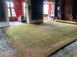 Irish Donegal oversize carpet (655 x 525cm)