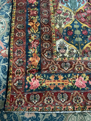 Char Mahal Bactiar oversize carpet (583 x 430cm)