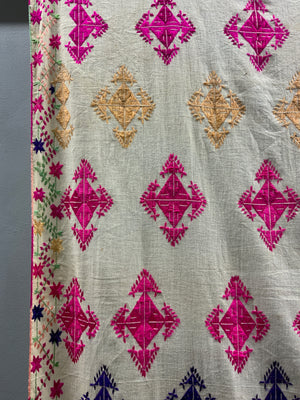 Swat Valley vintage embroidery (240 x 115cm)