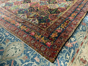 Char Mahal Bactiar oversize carpet (583 x 430cm)