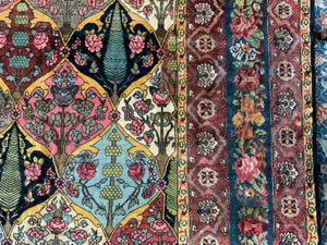 Char Mahal Bactiar oversize carpet (583 x 430cm)