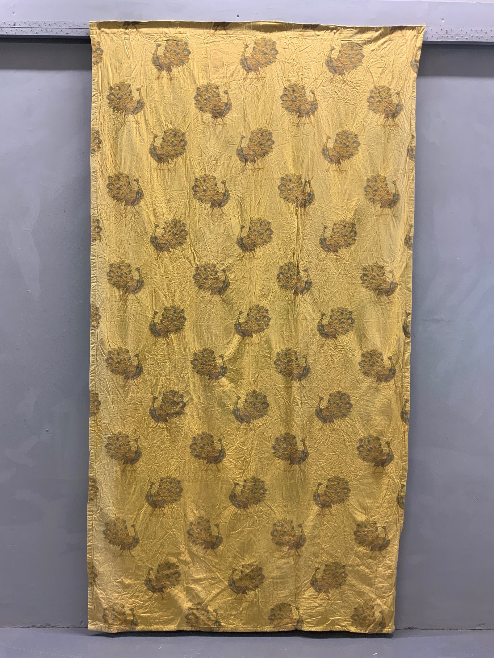 Peacock design vintage heavy brocade curtain (231 x 124cm)