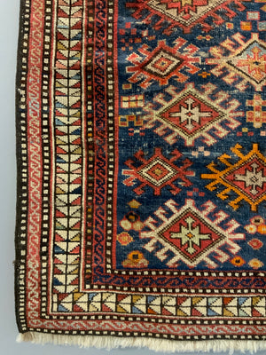 Caucasian antique Shirvan prayer rug (140 x 98cm)