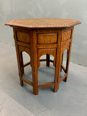 Anglo Indian Hoshiapur brass and copper inlaid table (52cm x 51cm)
