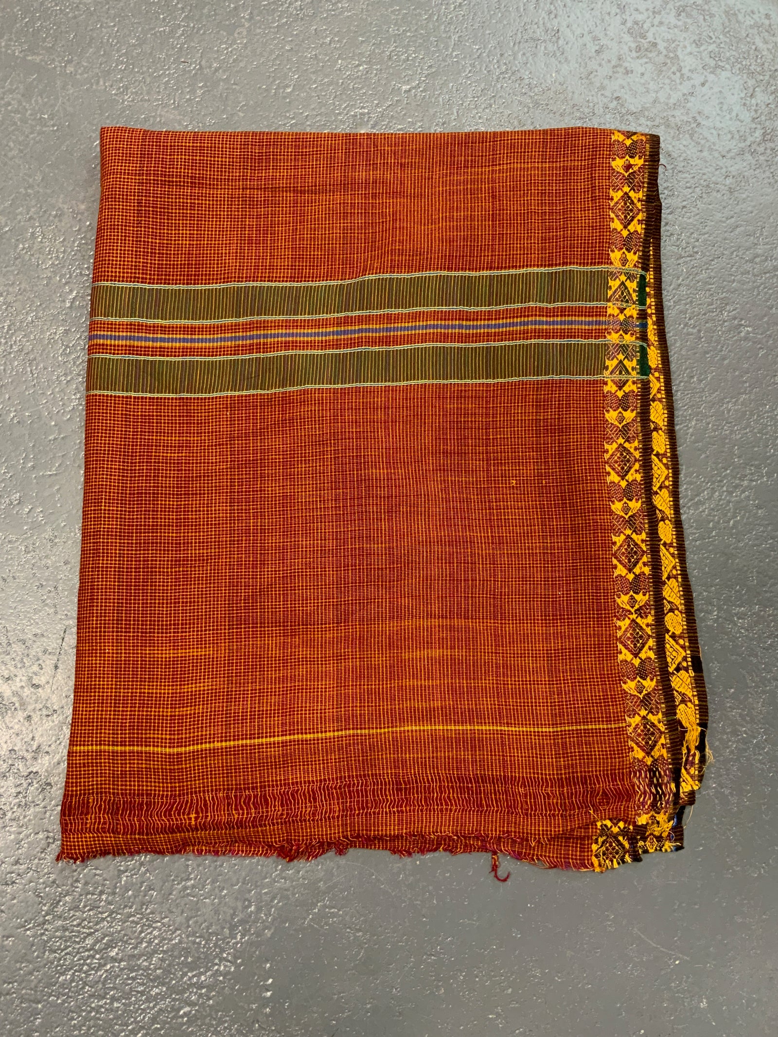 Indian vintage plain cotton sari (4.8m x 105cm)