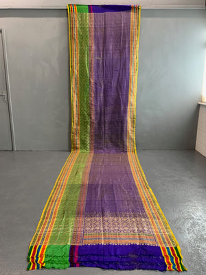 Indian Banaras type silk and metal sari (485 x 113cm)