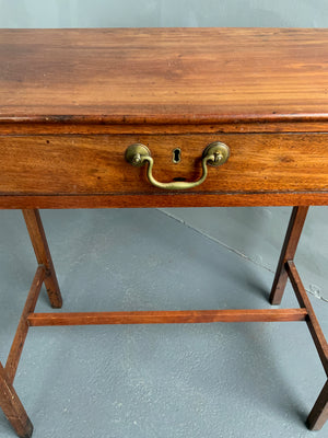 Regency single drawer mahogany table (72 x 72 x 39cm)