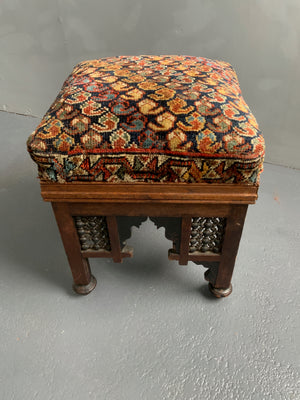Masharea covered stool (48 x 38 x 38cm)
