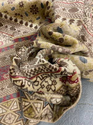 TM Herat silk 'Nasrid' design fine rug (239 x 149cm) *new