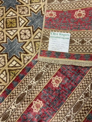 TM Herat silk 'Nasrid' design fine rug (239 x 149cm) *new