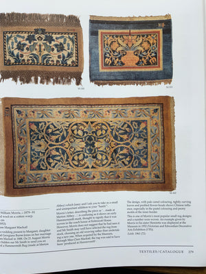 William Morris small rug (108 x 73cm)