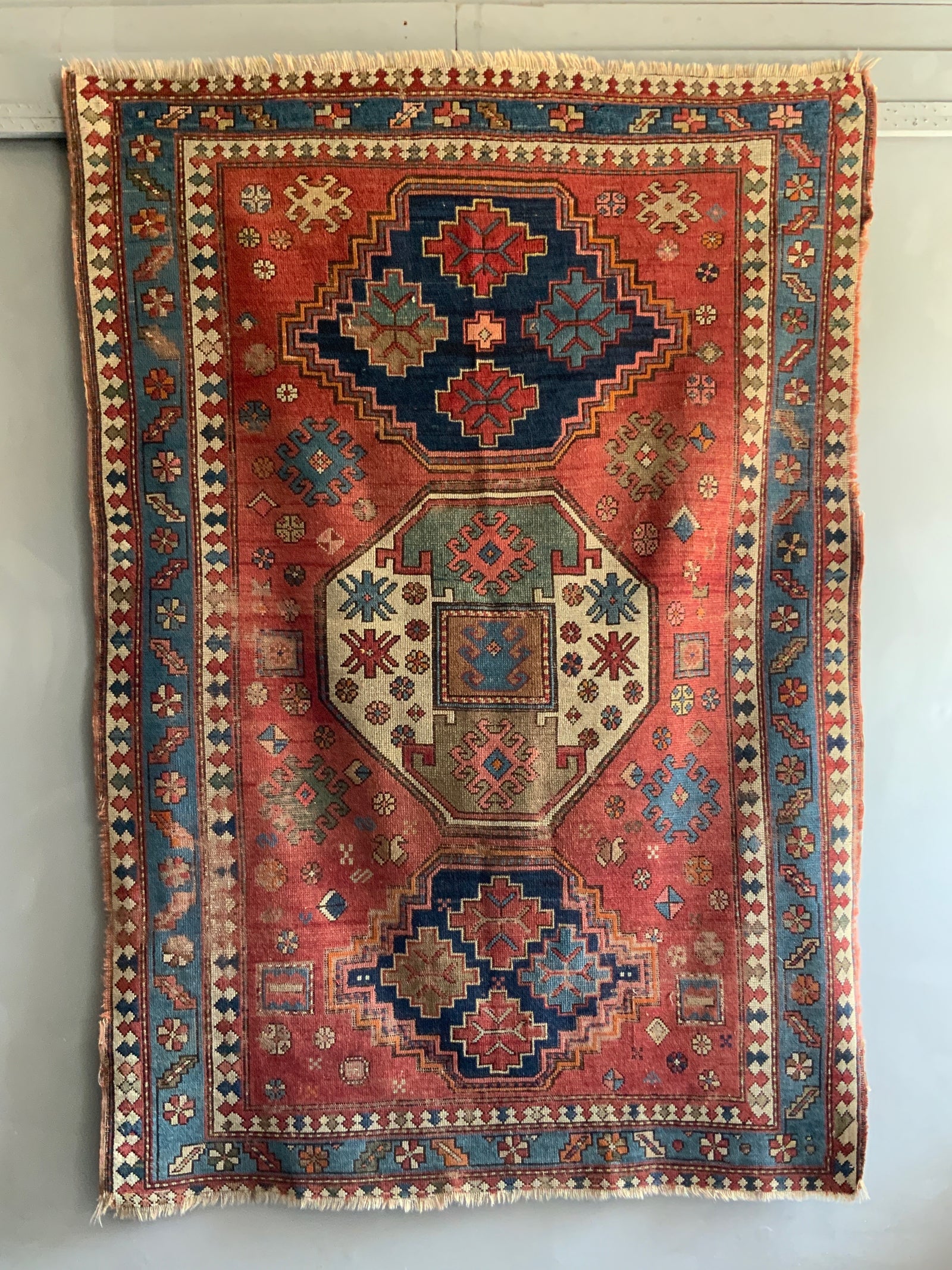 Caucasian Kazak antique rug (211 x 147cm)
