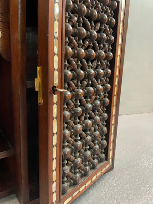 Syrian wooden wall cabinet (62 x 59 x 21cm)
