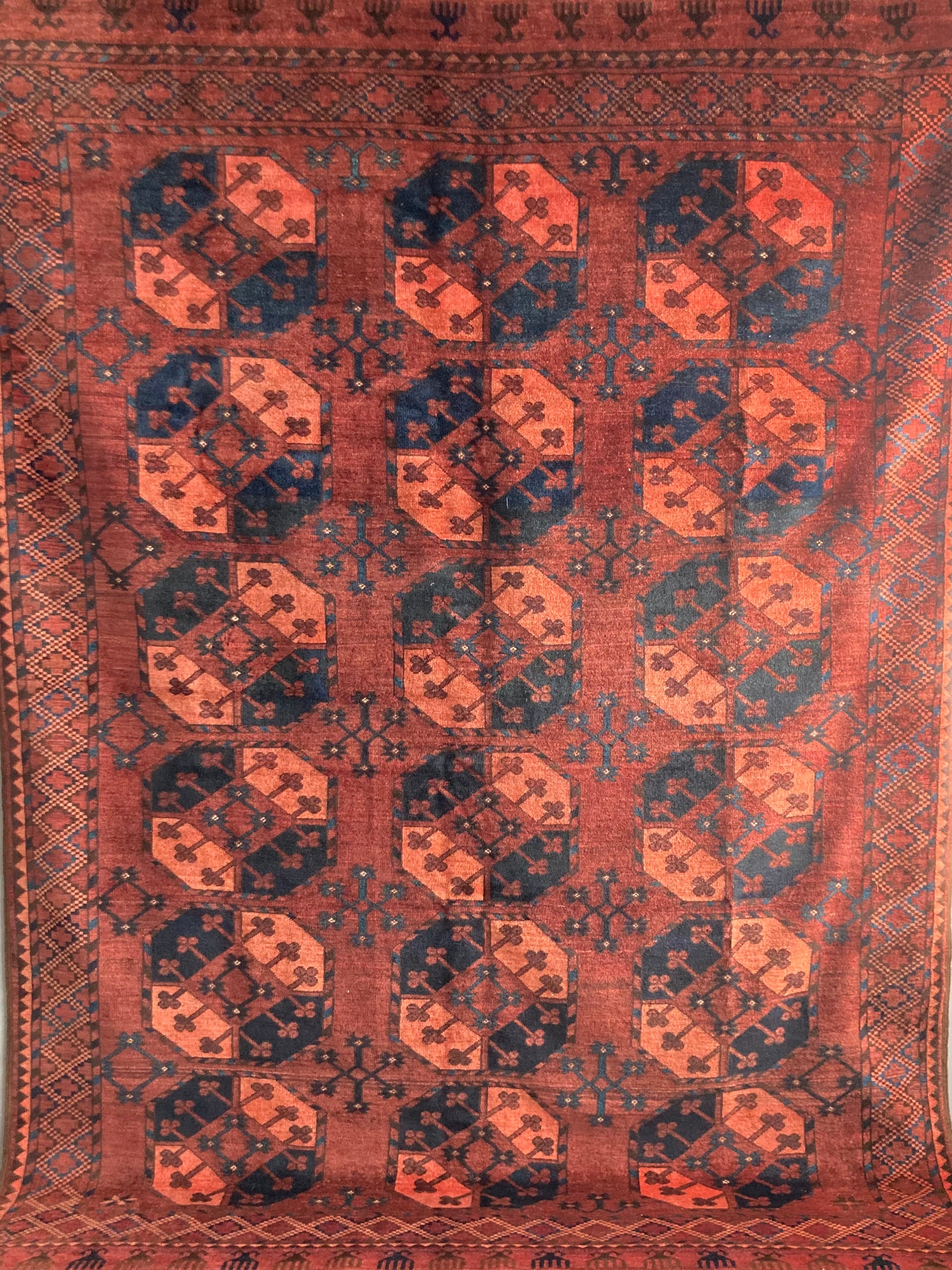 Turkmen Ersari carpet (274 x 203cm)