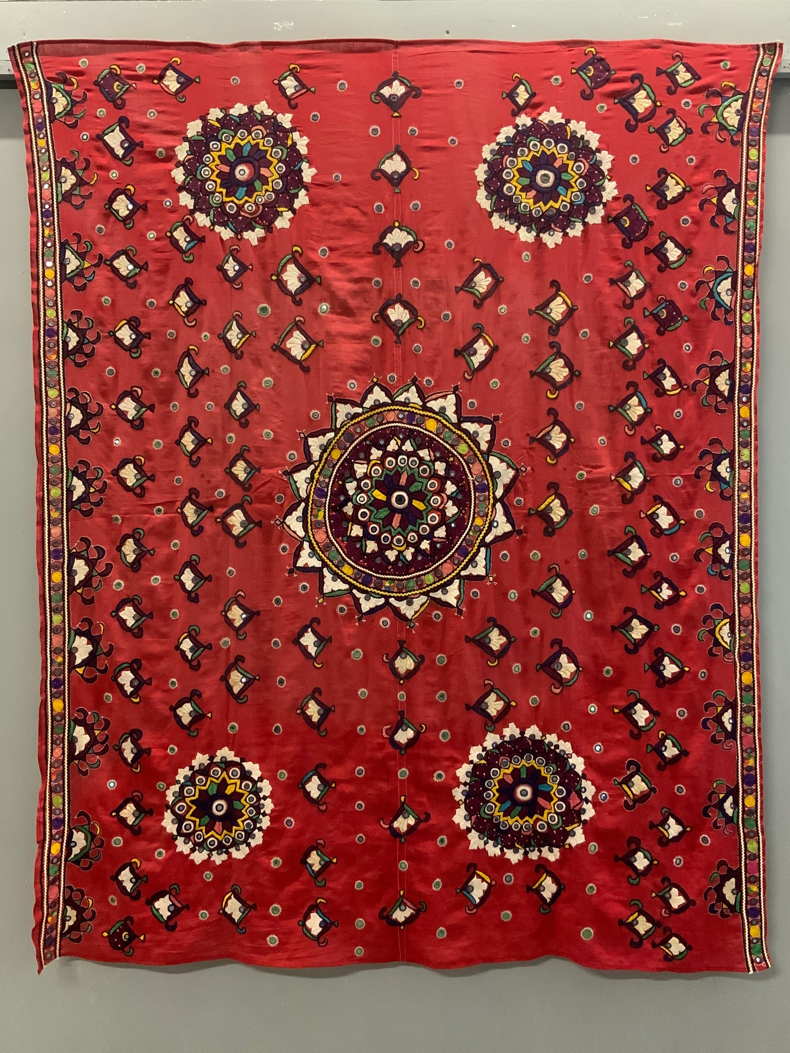 Sindh / Gujarat embroidery (162 x 145cm)