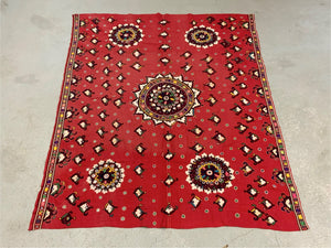 Sindh / Gujarat embroidery (162 x 145cm)