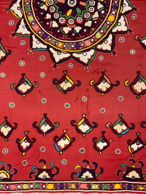 Sindh / Gujarat embroidery (162 x 145cm)