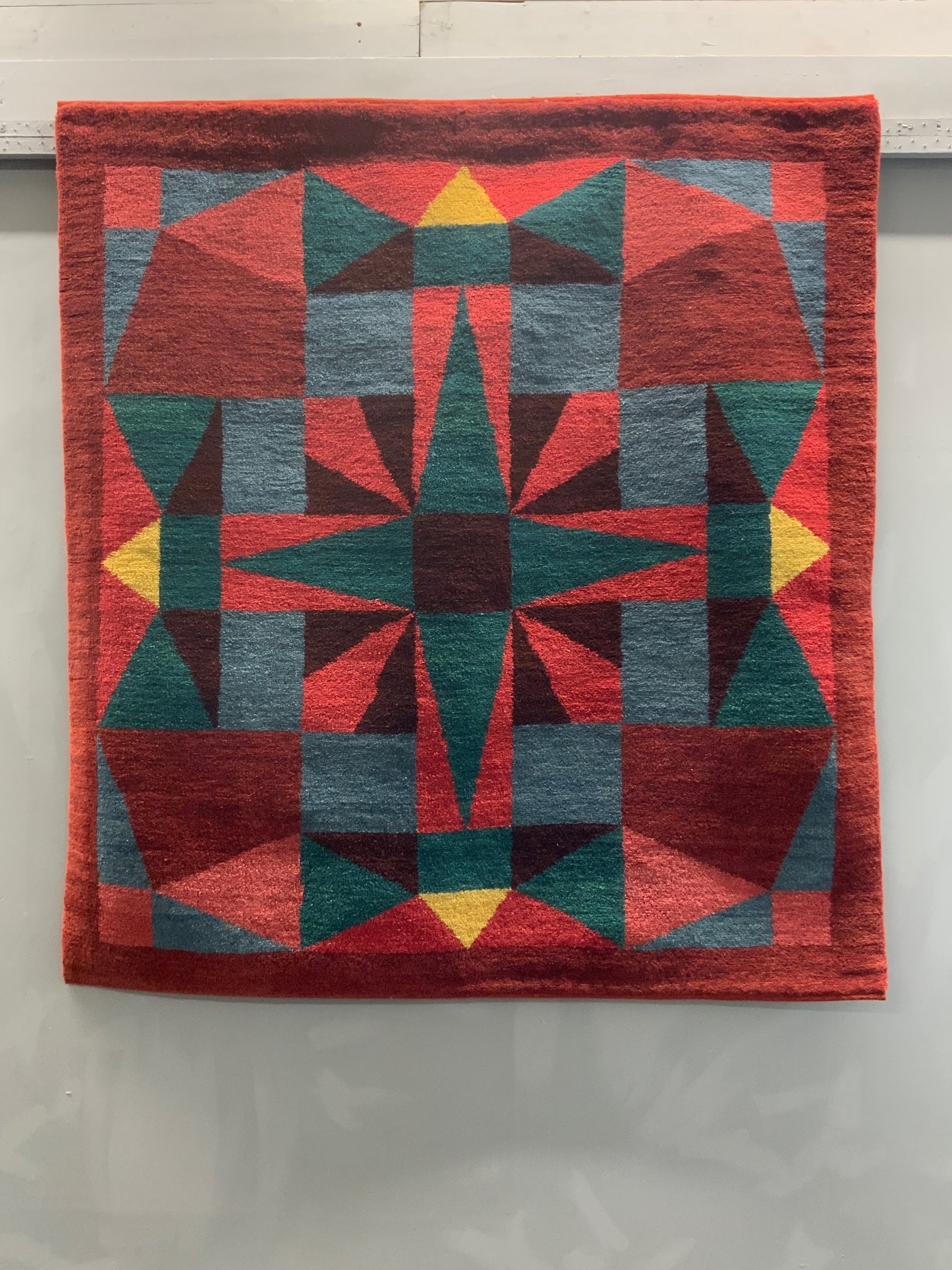 Turkish bespoke design Kasak quality rug (140 x 130cm) *new