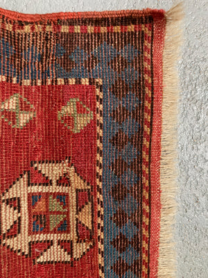 Caucasian antique Kazak Genge rug (250 x 110cm)