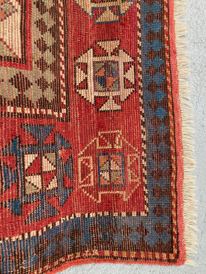 Caucasian antique Kazak Genge rug (250 x 110cm)